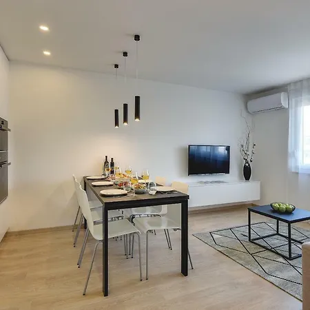 Sea Side Apartment Pula