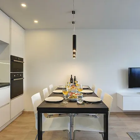 Sea Side Apartment